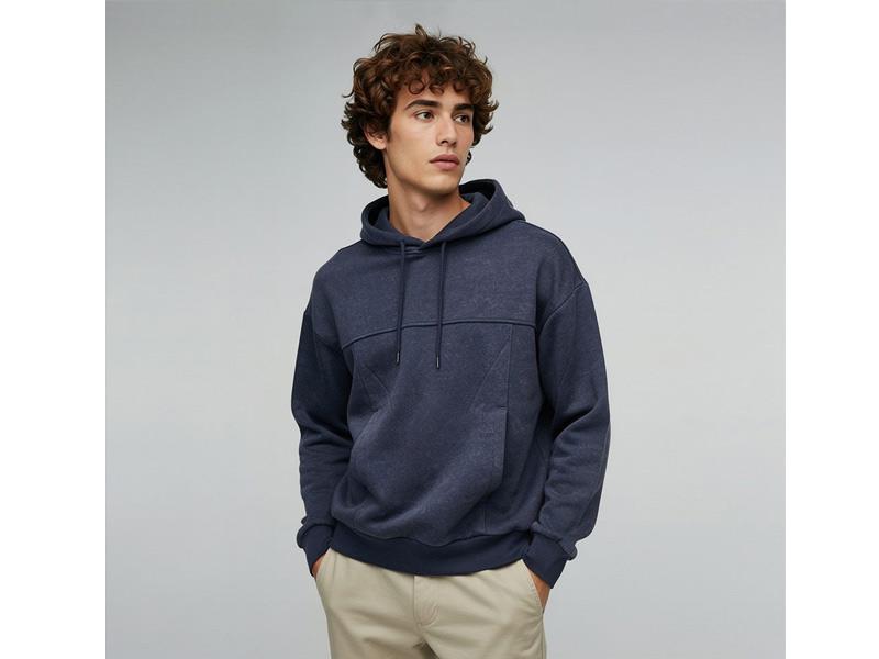 بررسی جامع کیفیت، قیمت، ترندها و نکات کلیدی انتخاب بهترین پوشاک مردانه برای خرید آنلاین