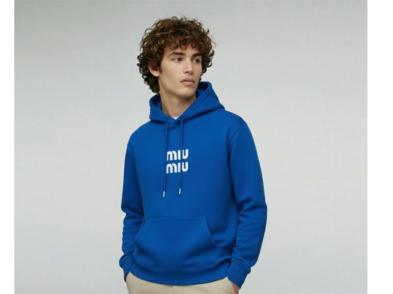 راهنمای جامع و تخصصی انتخاب هودی مردانه در سال 2026